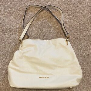 Michael Kors Off-White Shoulder Bag
